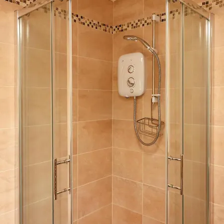 بيت للعطل Newtown East *